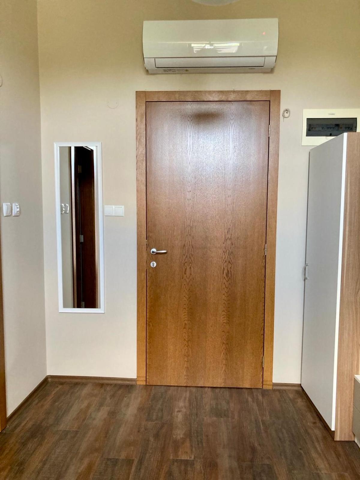 Balkan Aparts Hisarya Exterior photo